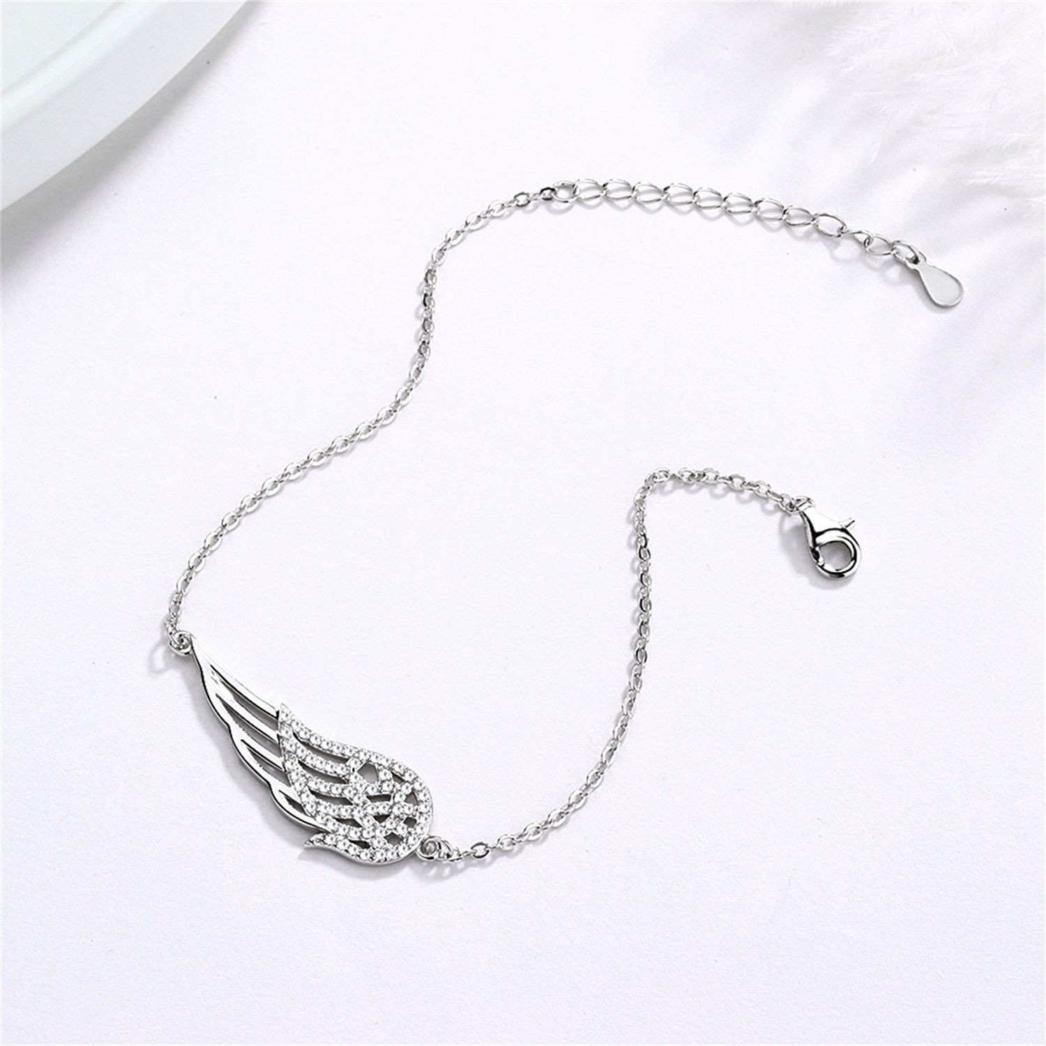 Adjustable Length Silver bracelet with Simple Yet Elegant Design